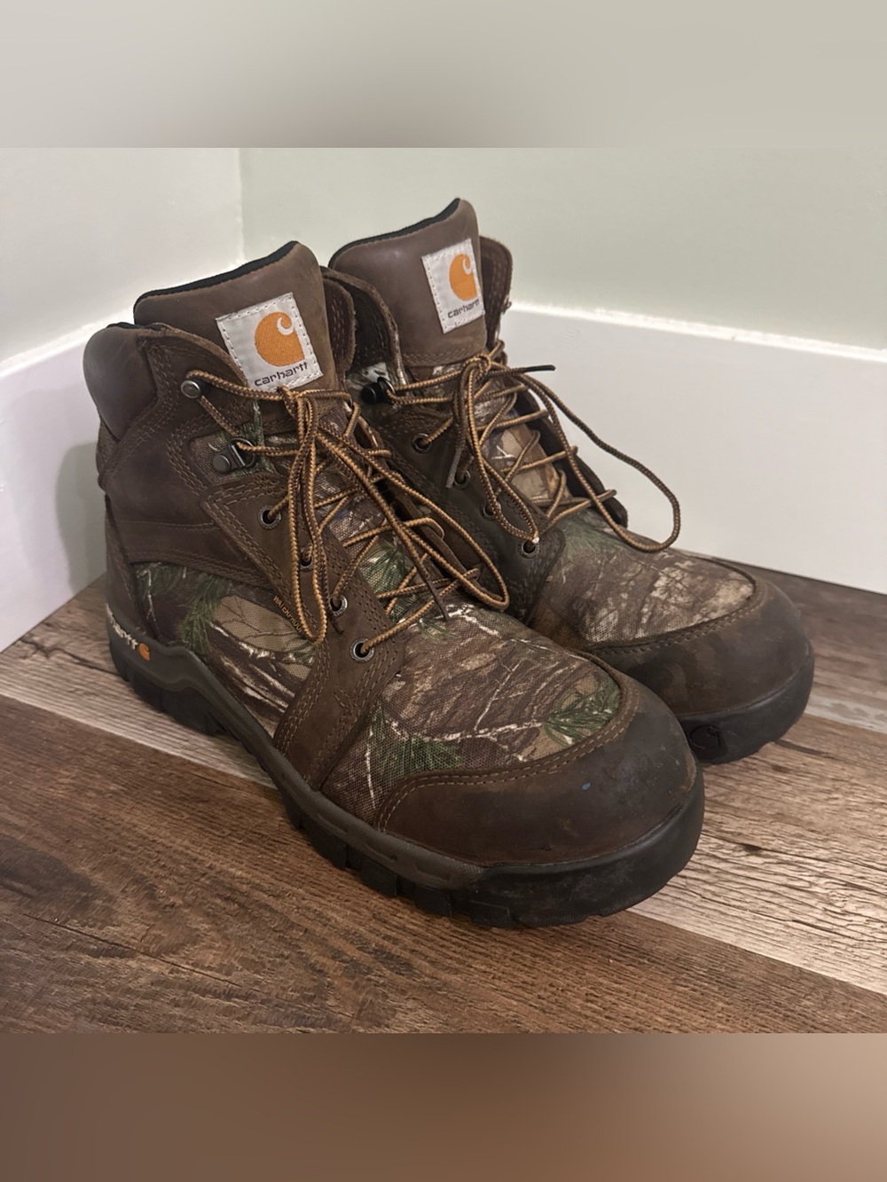Carhartt Men's Leather Steel Toe Work/Outdoor Flex Boots  - Sz. 11